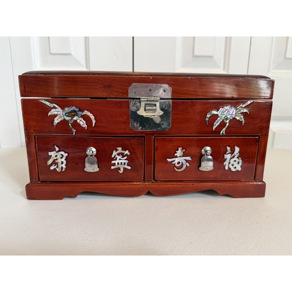 Vintage Musical Jewelry Box Red Cherry Lacquer Japanese Abalone  Inlay Working